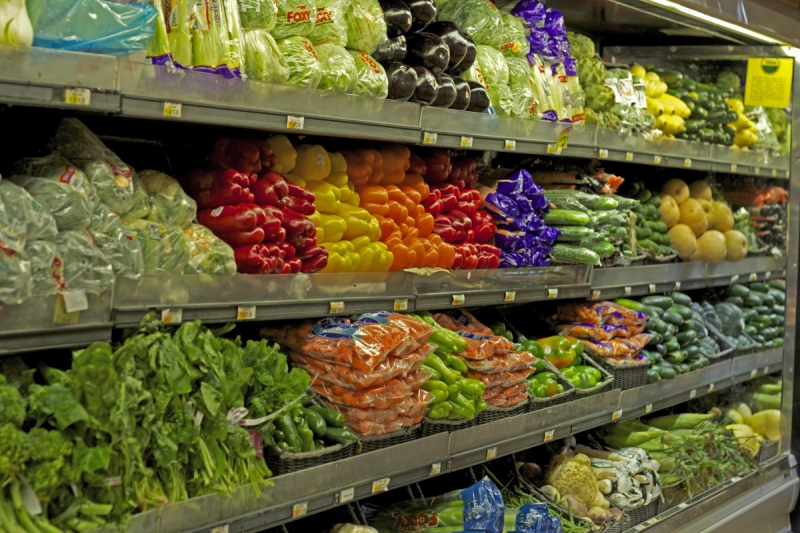 primeur-HYERES-min_vegetables_supermarket_food_market_fresh_shopping_healthy_grocery-1092786